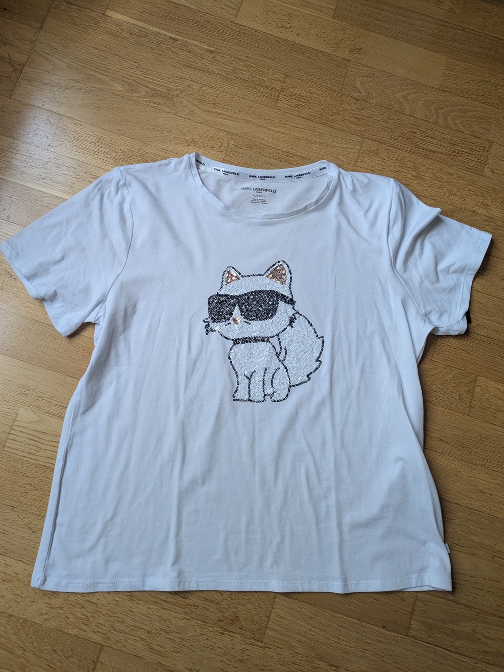 Karl Lagerfeld White Sequin Cat Tee with Black Sequin Sunglasses